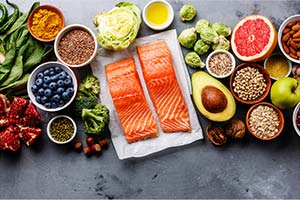 Heart healthy foods and salmon